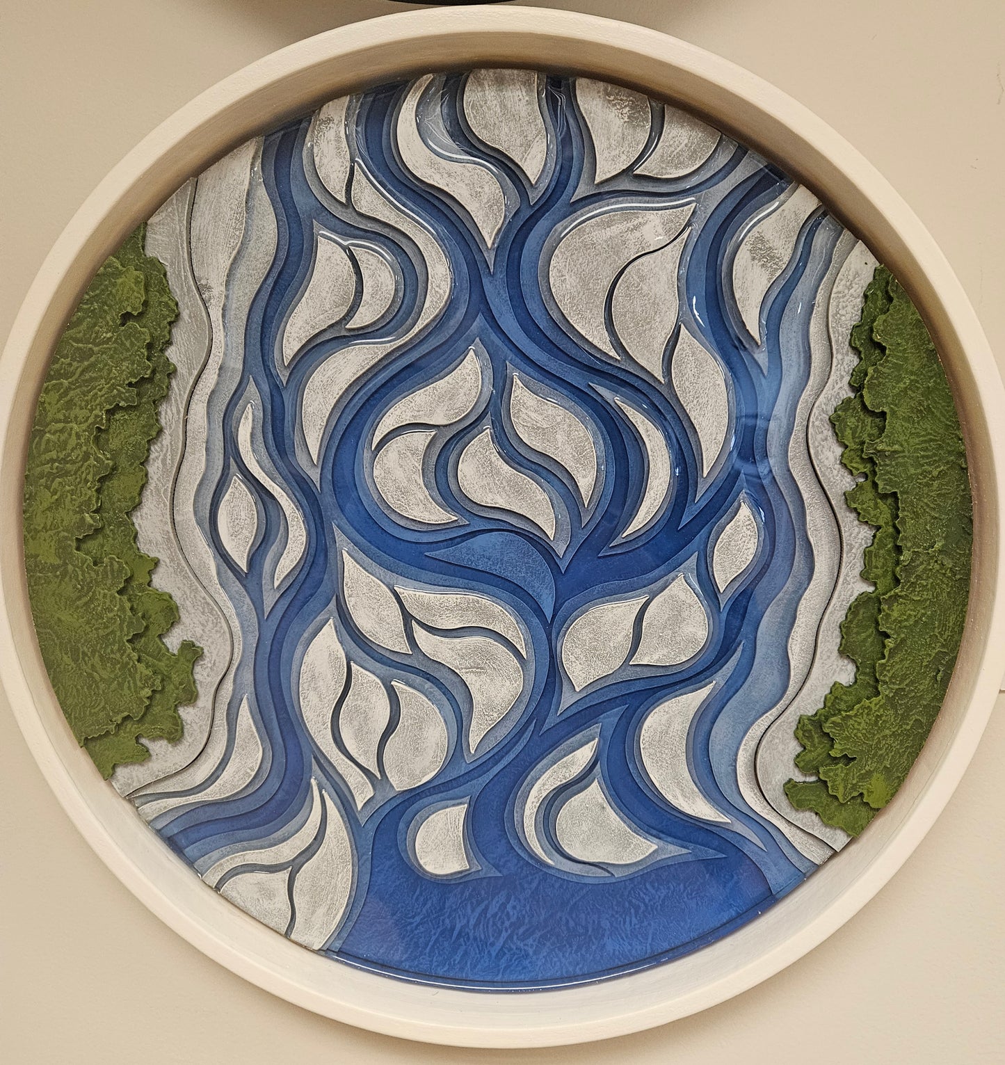 Braided River Round